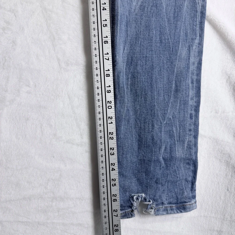 KanCan Jeans Medium Wash Distressed Frayed Hem Blue Denim Size‎ 3 25